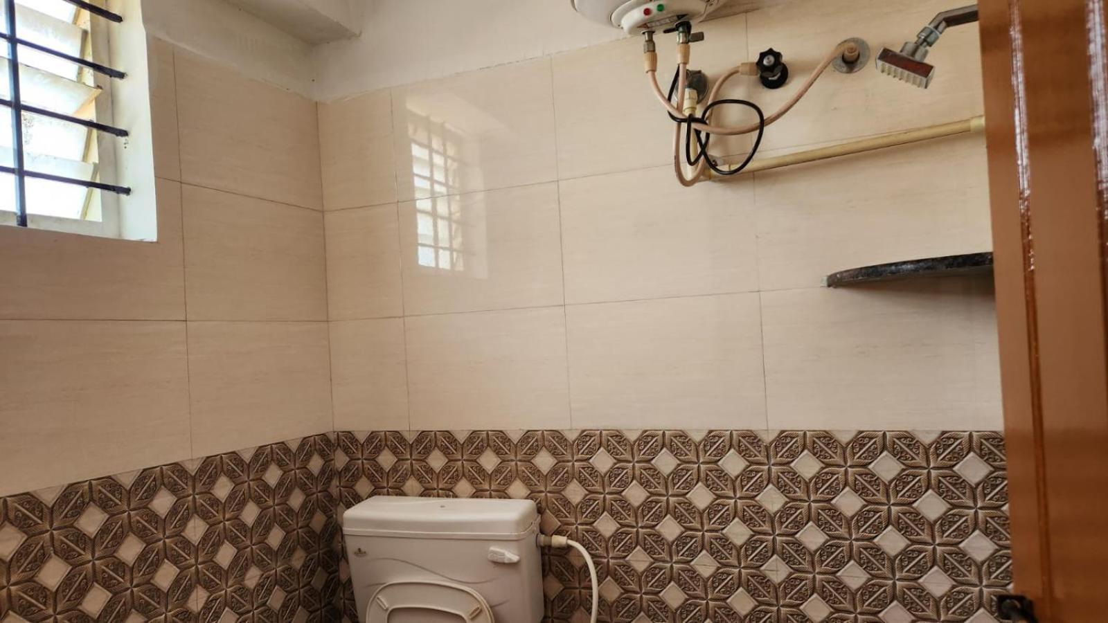 Hotel Varaha Residency Mysuru Zewnętrze zdjęcie