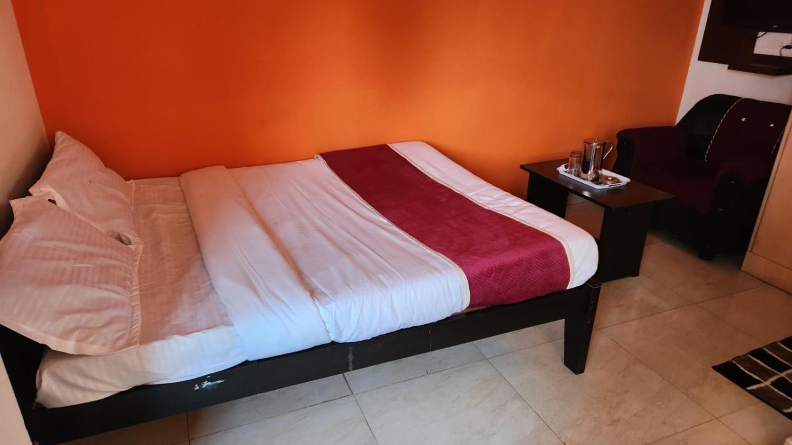 Hotel Varaha Residency Mysuru Zewnętrze zdjęcie